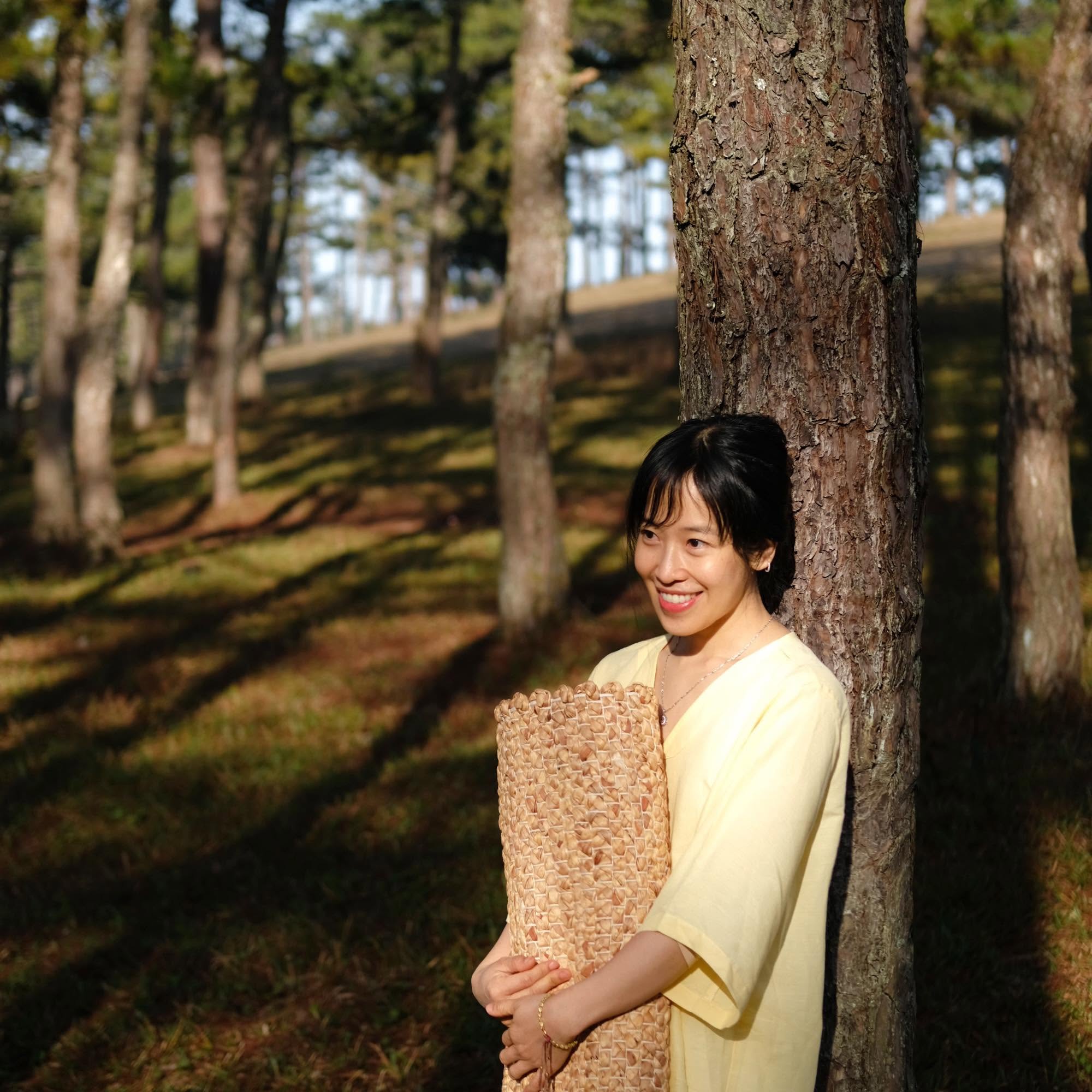 Xuân Quỳnh Prema — Trị liệu viên Ayurveda và cố vấn sức khỏe.